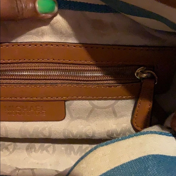 Michael Kors handbag - Picture 4 of 5